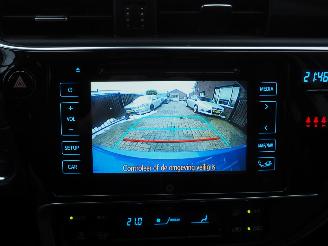 Toyota Auris 1.8 Hybrid dynamic Ultimate picture 28