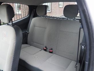 Renault Twingo 1.2-16VCollection picture 22