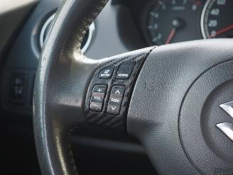 Suzuki Swift 1.3 Shogun picture 16