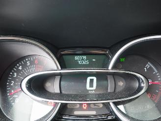 Renault Clio 0.9 TCe Limited picture 29