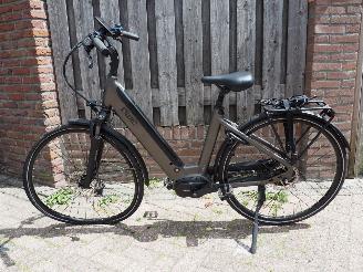 dañado bicicletas QWIC  Premium mn7 2025/6