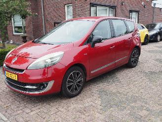Unfallwagen Renault Grand-scenic 1.4 Tce bose 2012/9