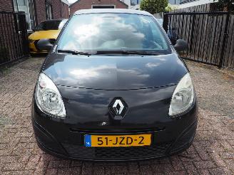 Renault Twingo 1.2 Authentique picture 2