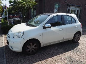Schadeauto Nissan Micra 1.2 Dig-S Elle Automaat 2013/6