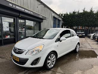 skadebil auto Opel Corsa 1.2 LPG AF-FABRIEK AIRCO 2012/9