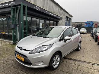 krockskadad bil auto Ford Fiesta 1.25 Limited 5-Deurs Airco 2011/2