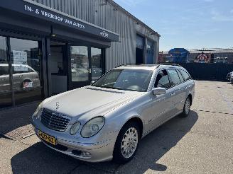 Coche accidentado Mercedes E-klasse E240 AUTOMAAT 2003/10
