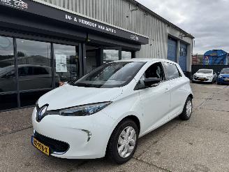 krockskadad bil auto Renault Zoé Q210 Life Quickcharge 22KWh 2013/5