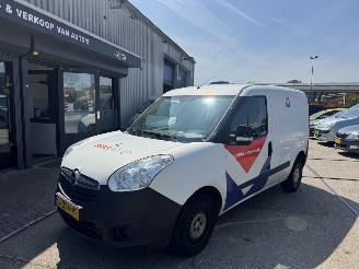 Auto incidentate Opel Combo 1.3 CDTI 70KW AIRCO 2018/12