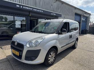 Unfallwagen Fiat Doblo 1.4 Benzine Airco dubbele schuifdeur 2012/9