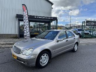 skadebil auto Mercedes C-klasse C180 KOMPRESSOR AIRCO 2003/8