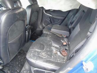 Volvo V-40 V40 (MV), Hatchback 5-drs, 2012 / 2019 2.0 D3 16V picture 5