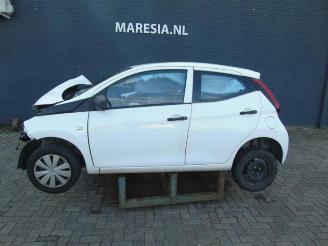 Purkuautot passenger cars Toyota Aygo Aygo (B40), Hatchback, 2014 1.0 12V VVT-i 2021/10
