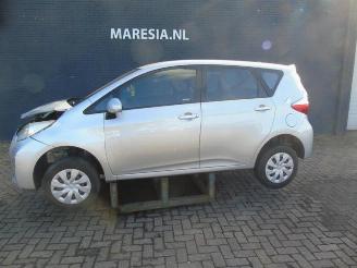 Salvage car Toyota Verso S Verso S, MPV, 2010 / 2016 1.33 16V Dual VVT-I 2011/3