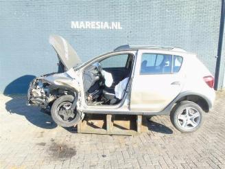 Uttjänta bilar auto Dacia Sandero Sandero II, Hatchback, 2012 1.0 TCe 100 12V 2020/5