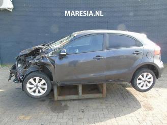 Vrakbiler auto Kia Rio Rio III (UB), Hatchback, 2011 / 2017 1.4 CRDi 16V 2016/8
