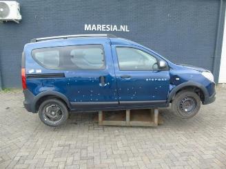 Vrakbiler auto Dacia Dokker Dokker (0S), MPV, 2012 / 2021 1.3 TCE 100 2019/8