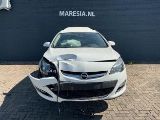 disassembly passenger cars Opel Astra Astra J Sports Tourer (PD8/PE8/PF8), Combi, 2010 / 2015 1.7 CDTi 16V 2013/11