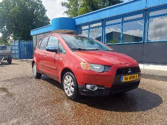 krockskadad bil auto Mitsubishi Colt 1.3 Intro Edition 2009/3