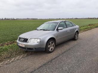 Voiture accidenté Audi A6 2.0 TDI 2004/1