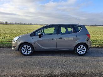 uszkodzony samochody osobowe Opel Meriva 1.4 2014/12