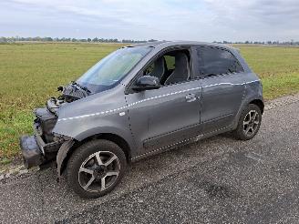 Salvage car Renault Twingo 1.0 2017/5