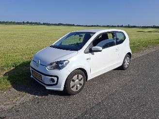 skadebil auto Volkswagen Up! 1.0 12 v 2013/4