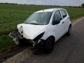 Sloopauto Opel Agila  2014/1