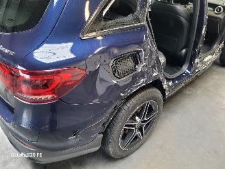 Mercedes GLC 300de 225-KW Automaat 4-MATIC AMG picture 12