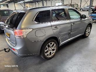 Mitsubishi Outlander 2.0 PHEV 89-KW Automaat Instyle 4-WD picture 4