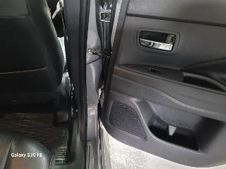 Mitsubishi Outlander 2.0 PHEV 89-KW Automaat Instyle 4-WD picture 9