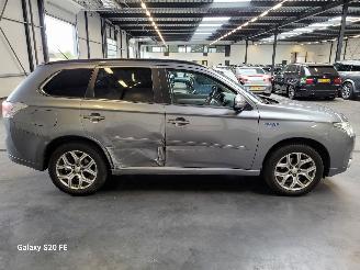 Mitsubishi Outlander 2.0 PHEV 89-KW Automaat Instyle 4-WD picture 5