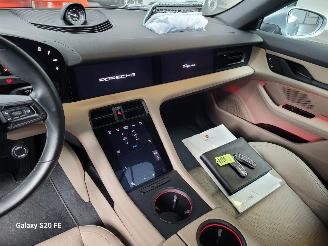 Porsche Taycan Sport Turismo 240-KW 79kwh Automaat picture 20