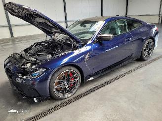 Vaurioauto  passenger cars BMW M4 Coupe 3.0 Competition 375-KW Automaat X-Drive 2022/6