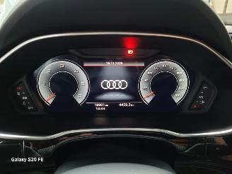 Audi Q3 35 TDi 110-KW S-Tronic S-Line Panoramadak picture 20