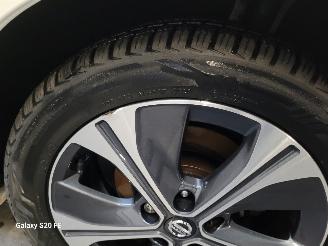 Nissan Leaf 160-KW 62kwh Automaat 5drs N-Connecta picture 11