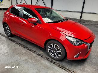 Coche accidentado Mazda 2 SkyActiv-G 1.5 66-KW GT-M 5drs 2017/12