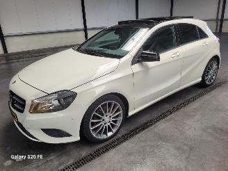  Mercedes A-klasse 180 90-KW 6-Bak Prestige 5drs Panoramadak 2013/6