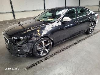 krockskadad bil auto Volvo S-90 2.0 D3 110-KW Automaat R-Design 2017/12