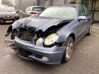 Sloopauto Mercedes E-klasse E (W211), Sedan, 2002 / 2008 2.6 E-240 V6 18V 2004/6