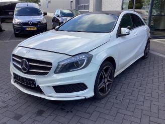 demontáž osobní automobily Mercedes A-klasse A (W176), Hatchback, 2012 / 2018 1.6 A-200 16V 2012/12