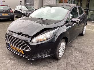 skadebil auto Ford Fiesta 1.0 Style 2014/2