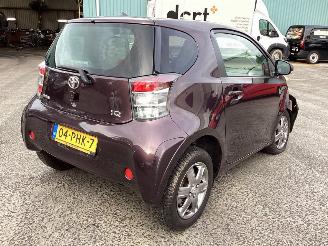 Toyota iQ  picture 5