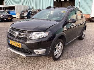 Avarii autoturisme Dacia Sandero Stepway 2015/4