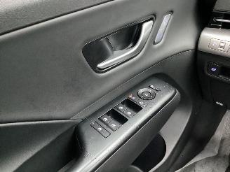 Hyundai Kona Premium 65.4 kWh picture 15