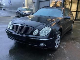 Vrakbiler auto Mercedes E-klasse E Combi (S211), Combi, 2003 / 2009 2.6 E-240 V6 18V 2003/11