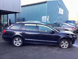 Skoda Superb Superb Combi (3TAC/TAF), Combi, 2009 / 2015 1.4 TSI 16V picture 4