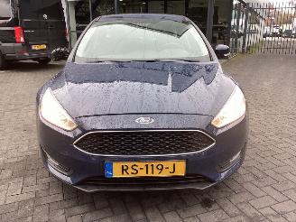 Ford Focus 1.0 Lease Edition picture 2