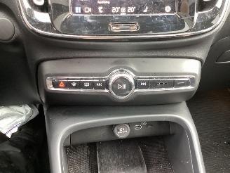 Volvo XC40 Recharge  Pro picture 13