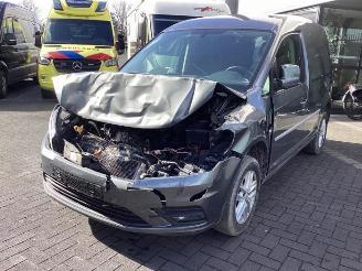 Salvage car Volkswagen Caddy Caddy IV, Van, 2015 2.0 TDI 102 2018/6